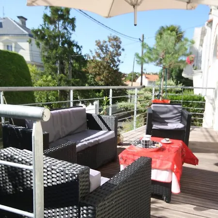 La Pastourelle 250 M2 Villa *